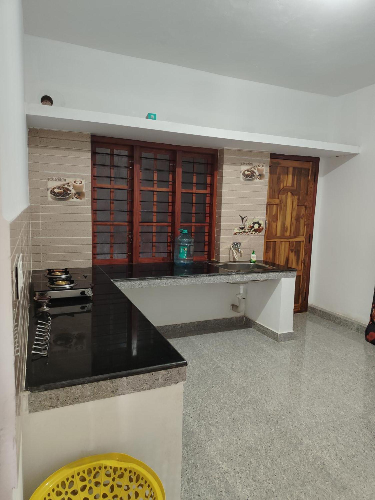 Shivalaya Homestay, Madikeri Siddāpur Exterior photo